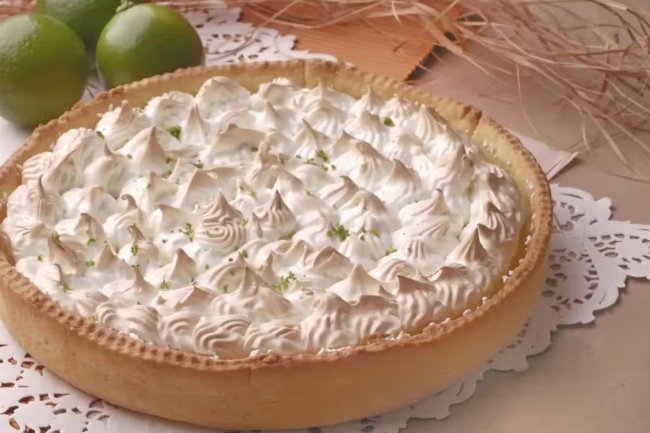 Torta de Limão com Merengue